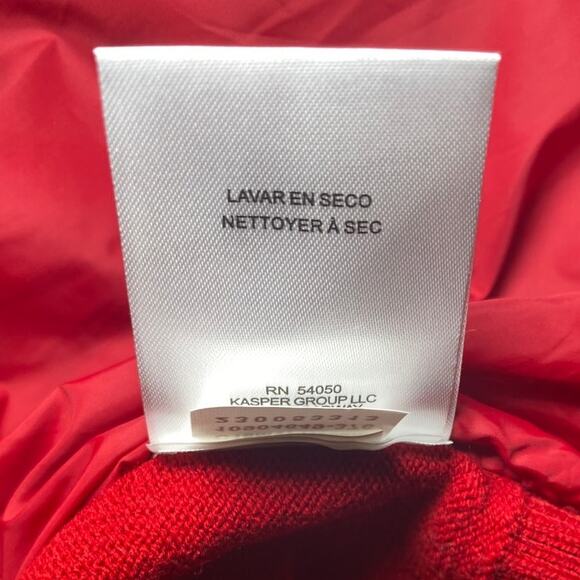 Jones New York - NWT - Bright Red Jacket - Size Small - Picture 8 of 8